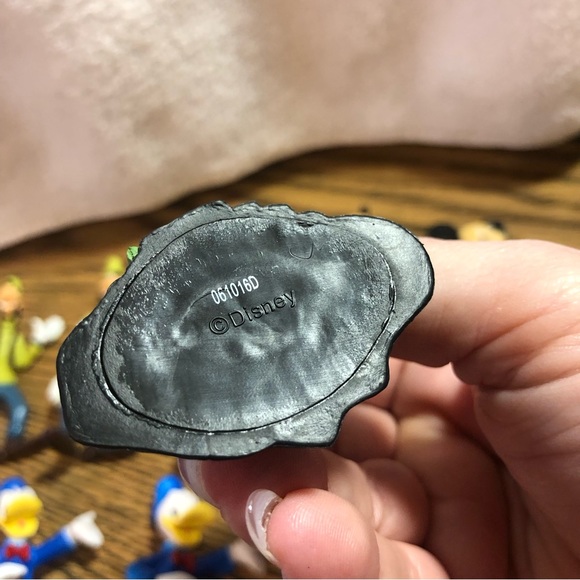 Disney mini figures Mickey Minnie Donald Goofy and Maleficent- set of 9 - Picture 6 of 11